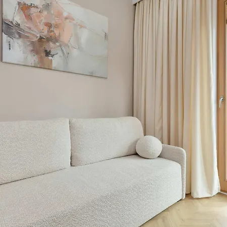 Stylowy Z Balkonem Parkingiem Oraz Dostepem Do Silowni By Renters Gdańsk